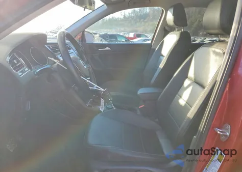 2019 Volkswagen Tiguan Se z USA, uszkodzony, nr VIN 3VV2B7AX6KM096290